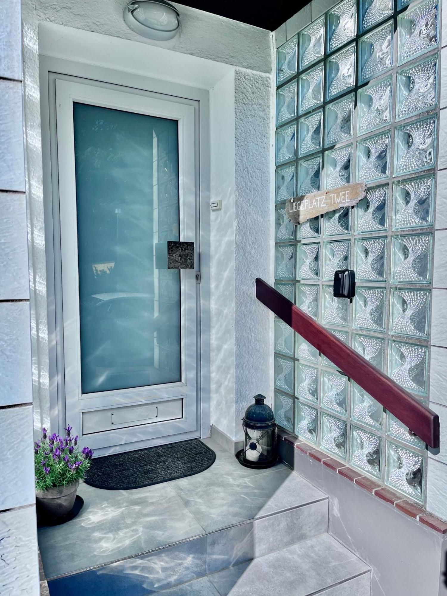Apartamento Liegeplatz Twee Laboe Exterior foto